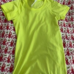 electric lemon swiftly tech lululemon